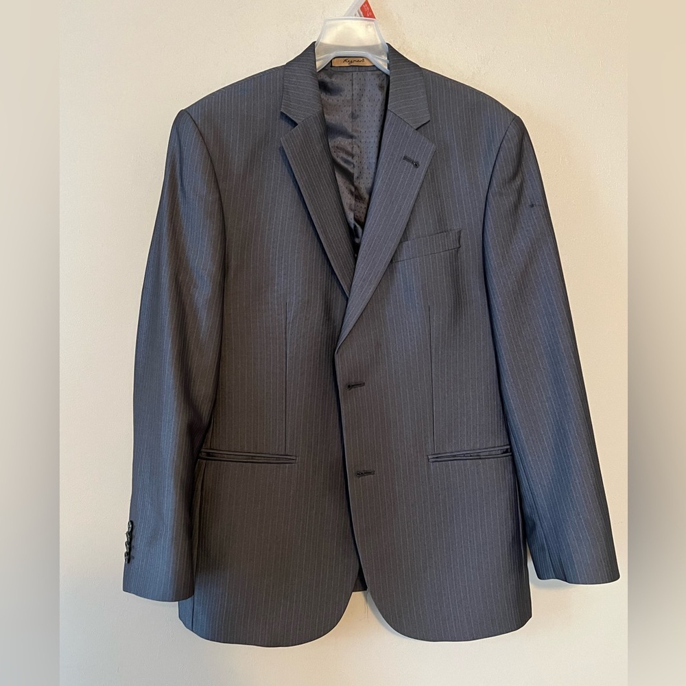 Kezman Brand mens suit